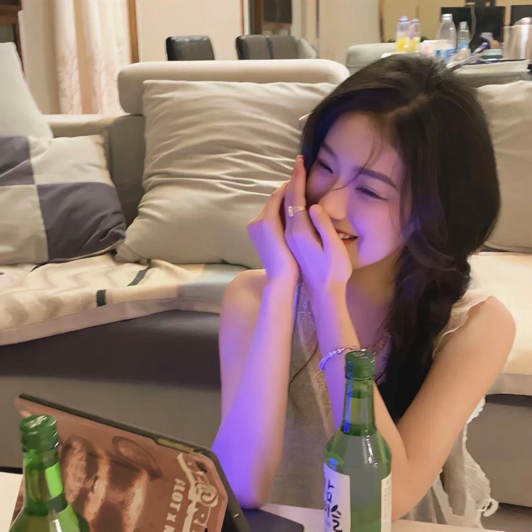 索女·丧尸·机关枪